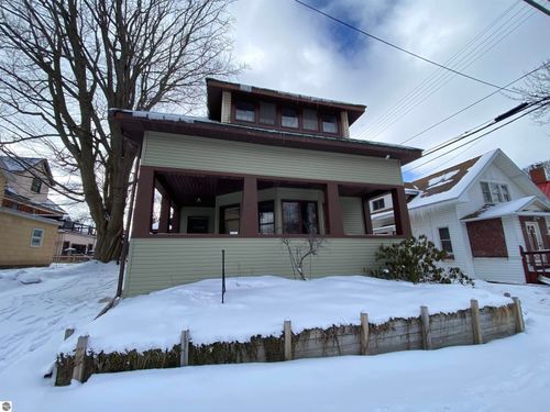 109 N Park St, Cadillac, MI, 49601-1919 | Card Image