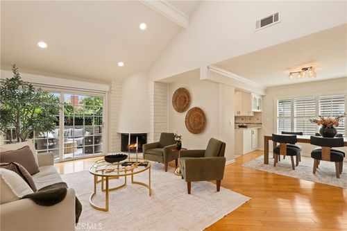 17034 Avenida Suenos, Fountain Valley, CA, 92708-3832 | Card Image