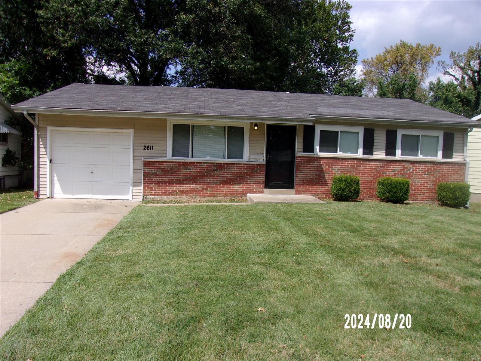Daman Ct, Saint Louis, MO 63136