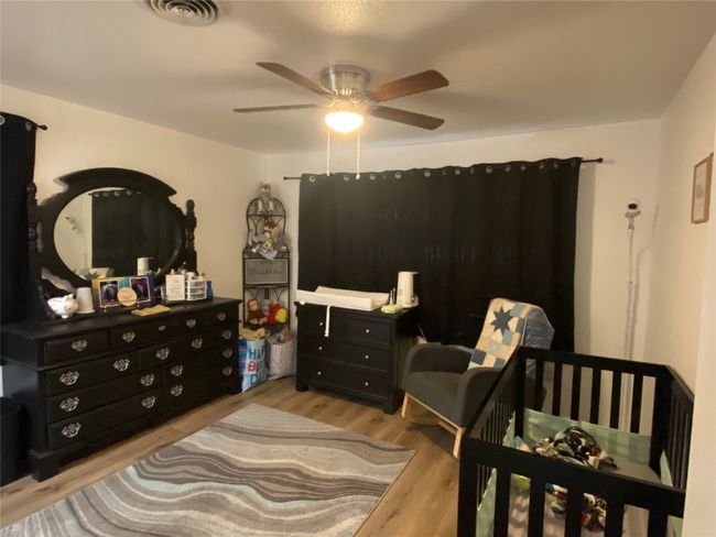 302 Meadow Dr, House other with 2 bedrooms, 1 bathrooms and null parking in Gainesville TX | Image 12