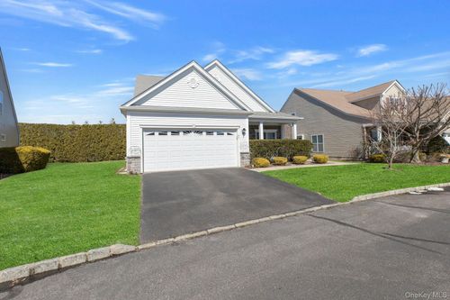 43 Louden Loop, Mount Sinai, NY, 11766-3410 | Card Image