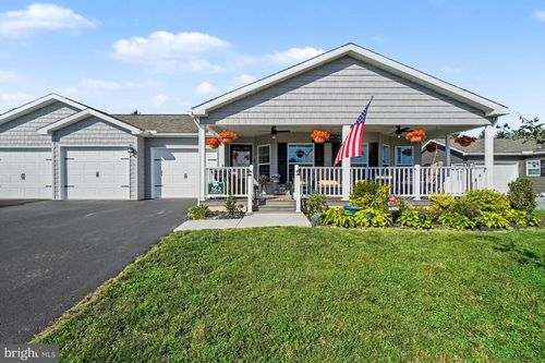 162 Glenridge Dr, CARLISLE, PA, 17015-8148 | Card Image