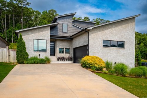 2 Sycamore Ct, Little Rock, AR, 72223-4774 | Card Image