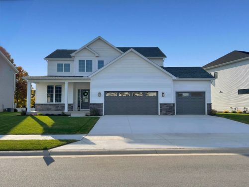 54691 Pierre Trails Dr, Osceola, IN, 46561-8792 | Card Image