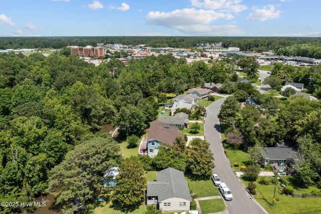 639 W Shore Dr, House other with 5 bedrooms, 4 bathrooms and 2 parking in Swansboro NC | Image 63