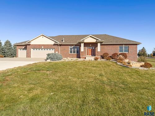 1698 Mustang Pass Pass, Larchwood, IA, 51241 | Card Image