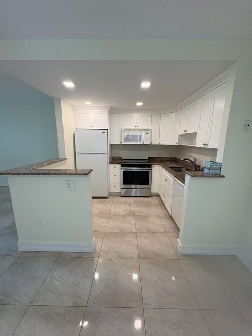 303 Tuscany, Delray Beach, FL, 33446 | Card Image