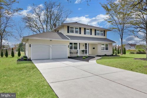 800 Marlowe Rd, CHERRY HILL, NJ, 08003-1506 | Card Image