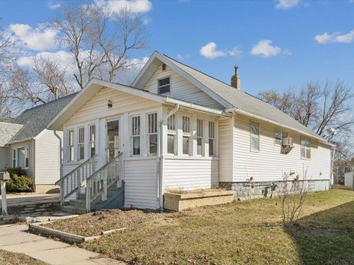 519 2nd Ave Nw, Oelwein, IA, 50662-1117 | Card Image