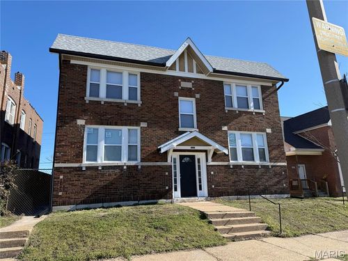 4643 Evans Ave, Saint Louis, MO, 63113-2329 | Card Image