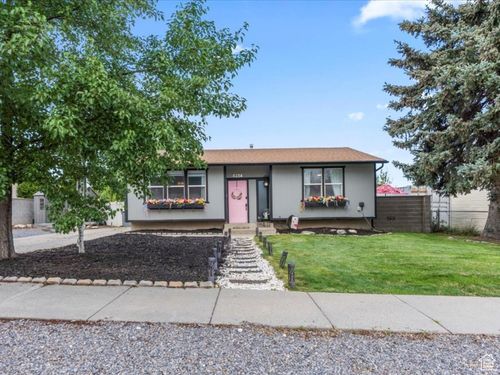 4334 W Tidwell St, Salt Lake City, UT, 84118-5231 | Card Image