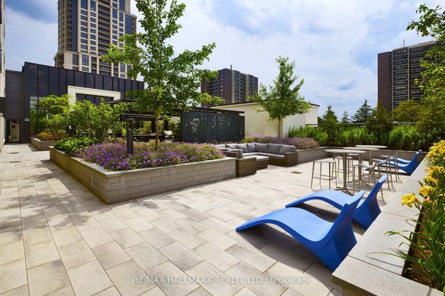 2206 - 10 Eva Rd, Condo with 2 bedrooms, 2 bathrooms and null parking in Etobicoke ON | Image 33