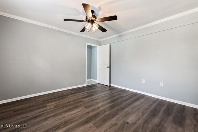 414 Demontluzin primary bedroom | Image 12