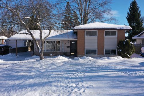 {{alt}} | Card Image