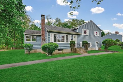 31 Cold Spring Rd, Holliston, MA, 01746-2509 | Card Image