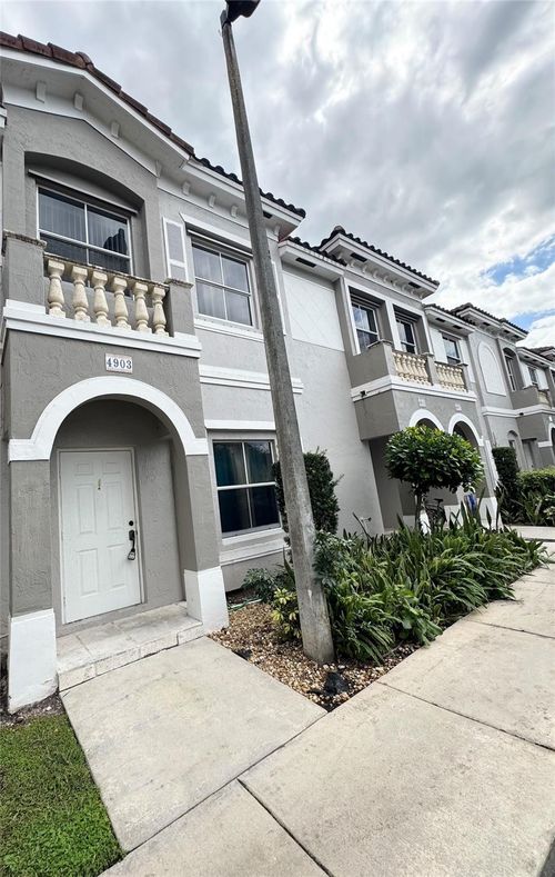 2-4903 Sw 140th Ter, Miramar, FL, 33027-6201 | Card Image