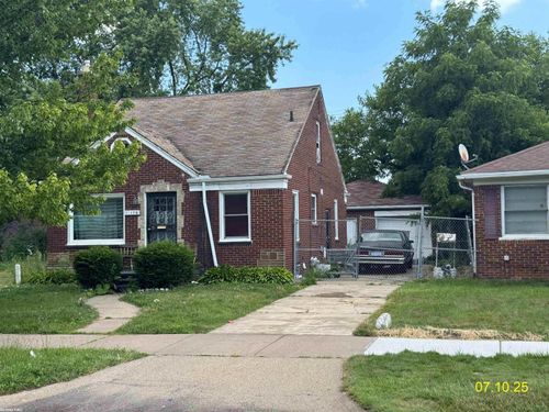 19170 Schoenherr St, Detroit, MI, 48205-2250 | Card Image
