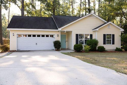 709 Pine Lane Dr, Thomson, GA, 30824-2437 | Card Image
