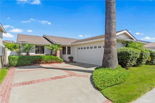 4725 Elder Ave, Seal Beach, CA, 90740-3002 | Card Image