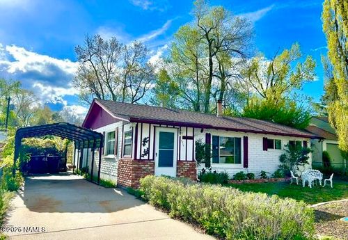 2915 N Alta Vista Dr, Flagstaff, AZ, 86004-3906 | Card Image