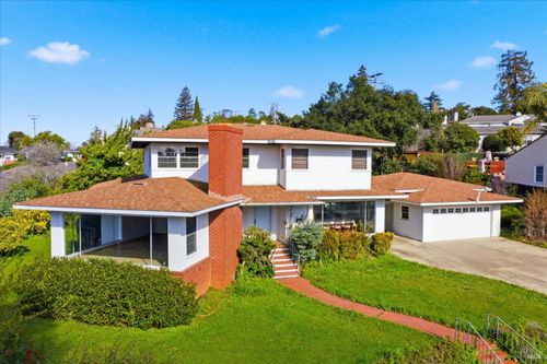 2 El Camino Real None, Vallejo, CA, 94590 | Card Image