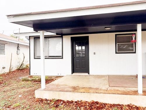 106 Logan Dr, Buchanan Dam, TX, 78609-4456 | Card Image