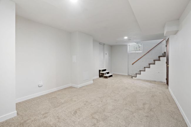 25' x 11' Lower level family room | Image 19