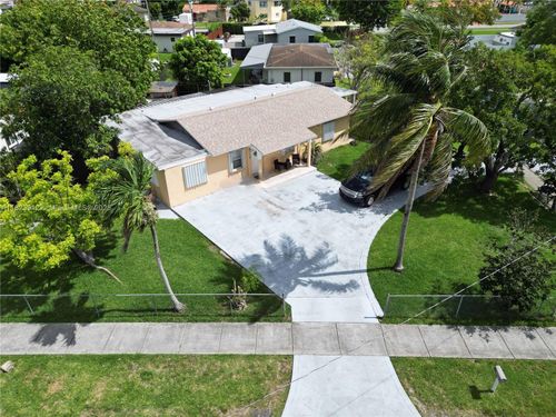 8301 Sw 38th St, Miami, FL, 33155 | Card Image