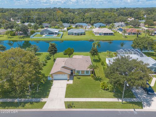 77 Spinnaker Circle, South Daytona, FL, 32119 | Card Image