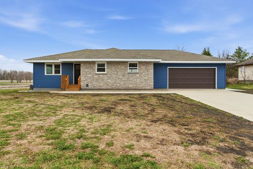 409 4th Avenue Se, Mapleton, MN, 56065 | Card Image