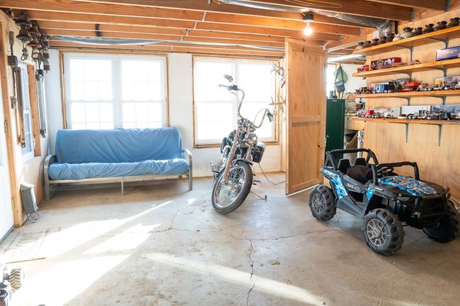 4288 W Skating Rink Rd, House other with 6 bedrooms, 2 bathrooms and null parking in Milroy IN | Image 46