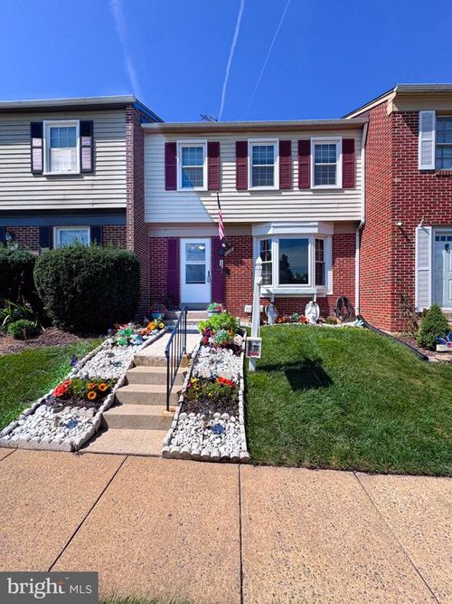 1028 Temple Ct, STERLING, VA, 20164-4813 | Card Image