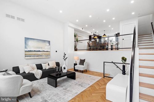 1328 S Woodstock St, PHILADELPHIA, PA, 19146-4375 | Card Image