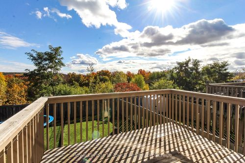 126 Southwinds Cres, Midland, ON, L4R0A3 | Card Image