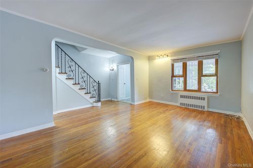 65 Alderton St, Rego Park, NY, 11374-5013 | Card Image