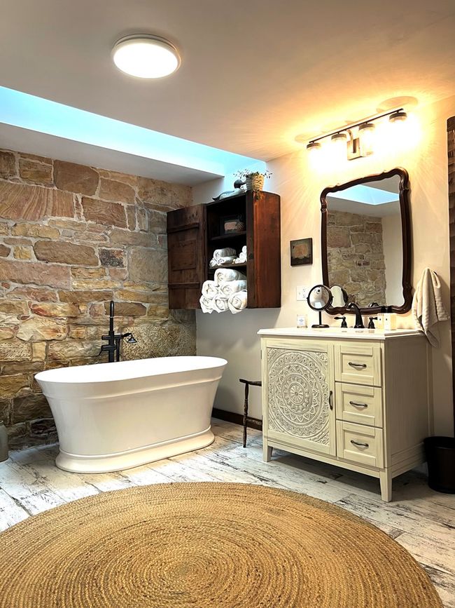 213 S Benner Hill Rd, Home with 3 bedrooms, 1 bathrooms and 1 parking in Bainbridge OH | Image 37