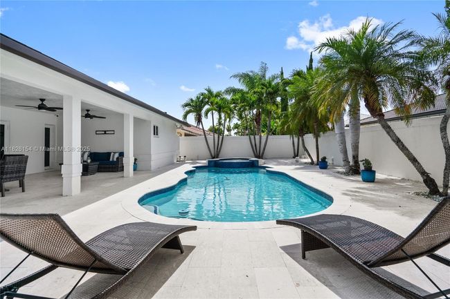 14288 Sw 21 St Ter, House other with 4 bedrooms, 4 bathrooms and null parking in Miami FL | Image 19