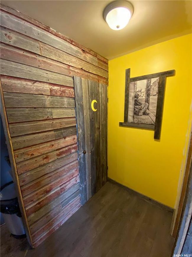 213 Ancona St, House other with 3 bedrooms, 2 bathrooms and 8 parking in Esterhazy SK | Image 18