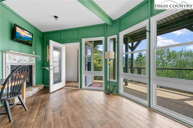 158 Longview Ct, House other with 2 bedrooms, 3 bathrooms and null parking in Seven Devils NC | Image 22
