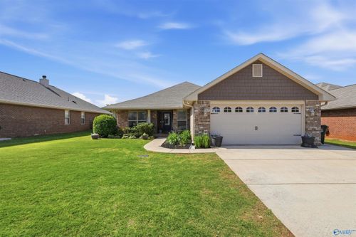 24614 Silent Spring Dr, Athens, AL, 35613-1804 | Card Image