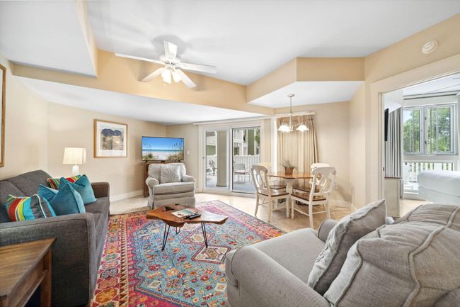 Open floor plan | Image 6