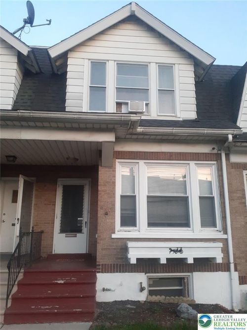 640 Hanover Ave, Allentown, PA, 18109-2091 | Card Image