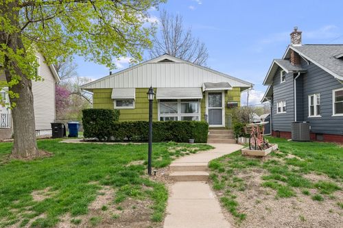 2374 33 Street, Moline, IL, 51265 | Card Image