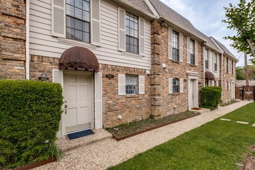 2816 Wycliff Ave, Dallas, TX, 75219-2647 | Card Image