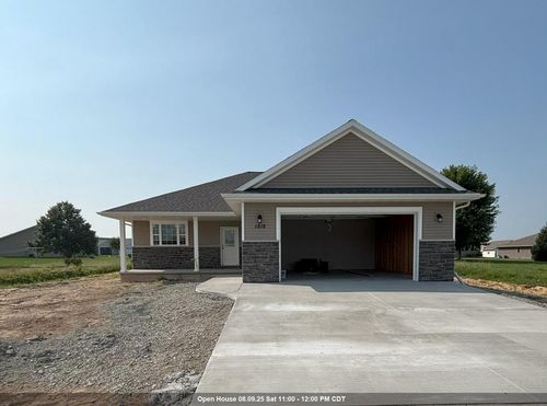 1212 Northwood Drive, SEYMOUR, WI, 54165 | Card Image