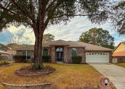 5089 Pine Hollow Dr, Pensacola, FL, 32505-1835 | Card Image