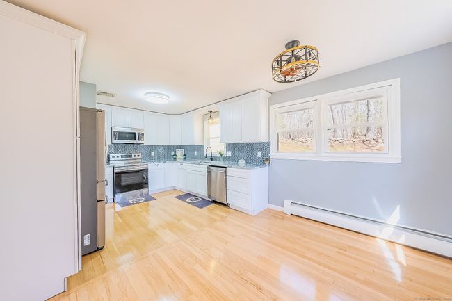 106 Lorraine Ter, House other with 4 bedrooms, 2 bathrooms and null parking in Middletown CT | Image 9