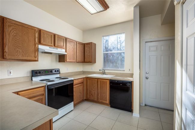 APT-807 - 3901 Sw 20 Th Ave, Condo with 2 bedrooms, 3 bathrooms and null parking in GAINESVILLE FL | Image 11