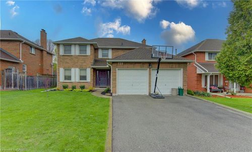 159 Burnett Ave, Cambridge, ON, N1T1K3 | Card Image