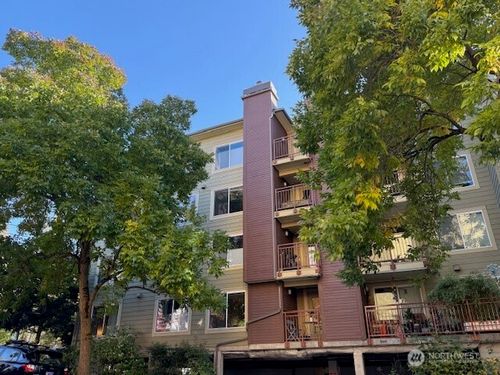 apt-311-8745 Greenwood Ave N, Seattle, WA, 98103-3651 | Card Image